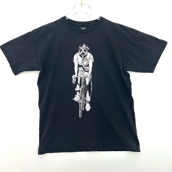 Obey Graphic Tee Shirt Y2K Short Sleeve Cotton Bike Gas Mask Black Size Medium - Picture 1 of 10
